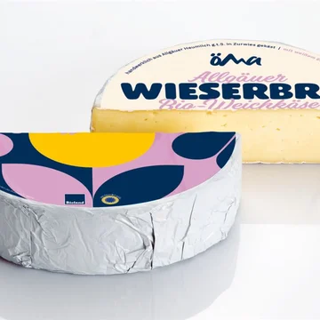 ÖMA Brie bio au lait de foin 