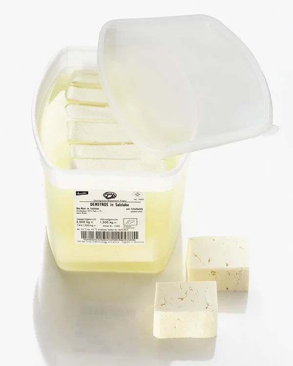 ÖMA DEMETROS EN SAUMURE DEMETER EN TRANCHE 1.5KG
