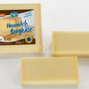 Fromage de montagne "Montagnard lait de foin" bio DEMETER